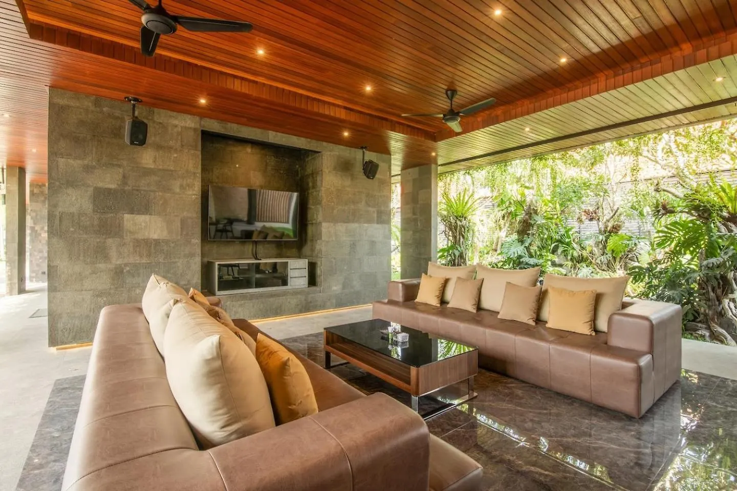 Exquisite 5Br Villa Premier Luxury In Seminyak Σεμινιάκ