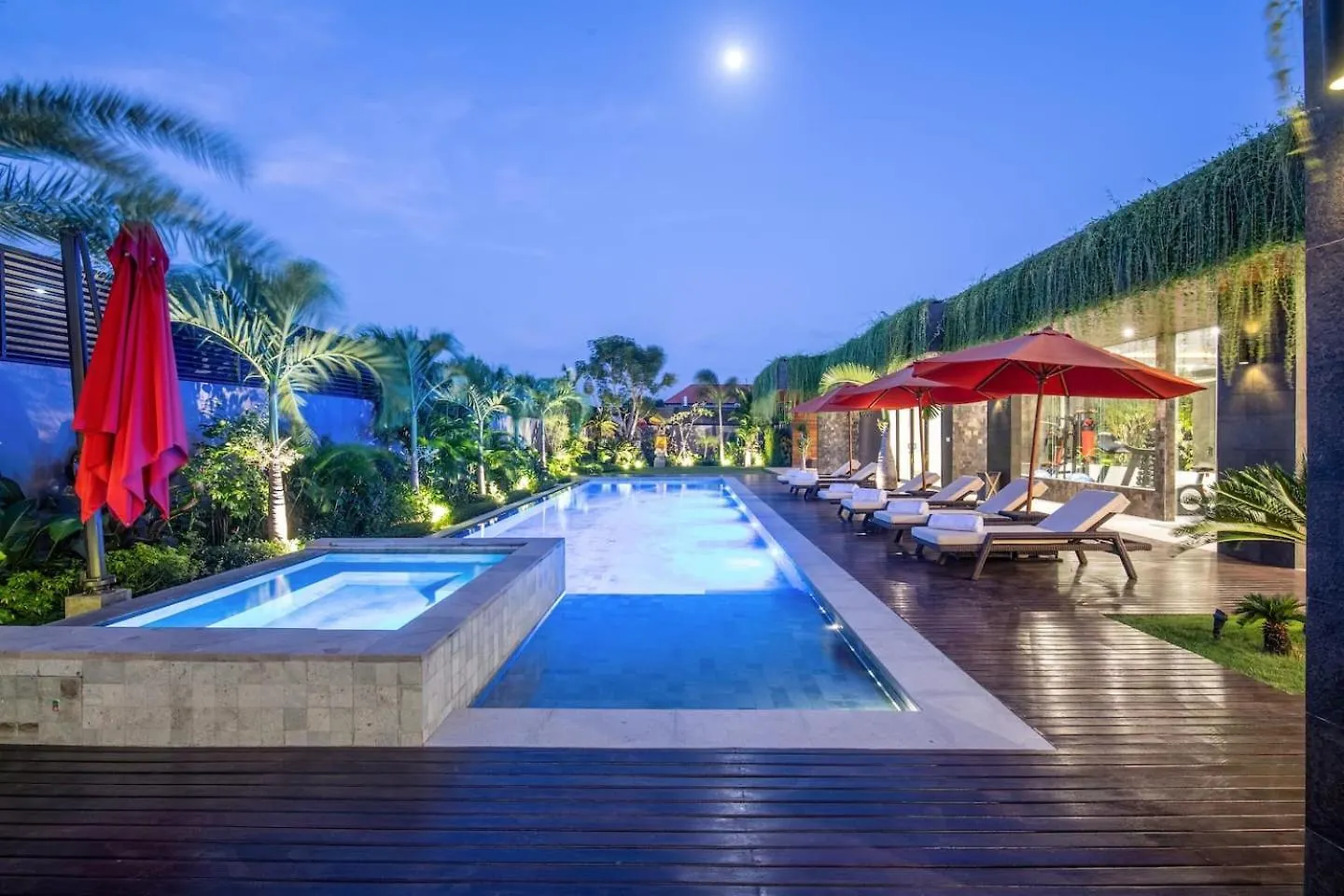 Exquisite 5Br Villa Premier Luxury In Seminyak