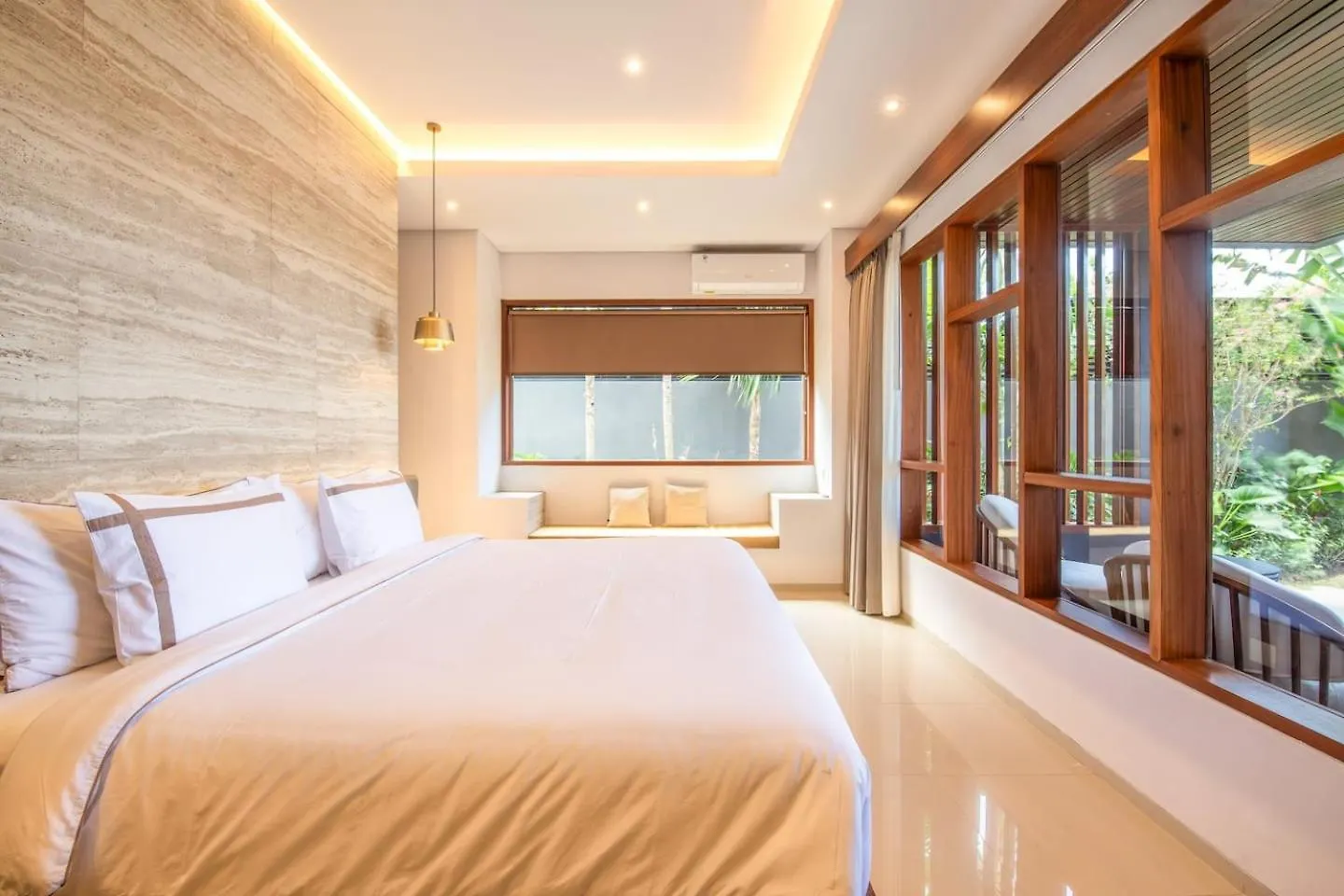 Exquisite 5Br Villa Premier Luxury In Seminyak Ινδονησία