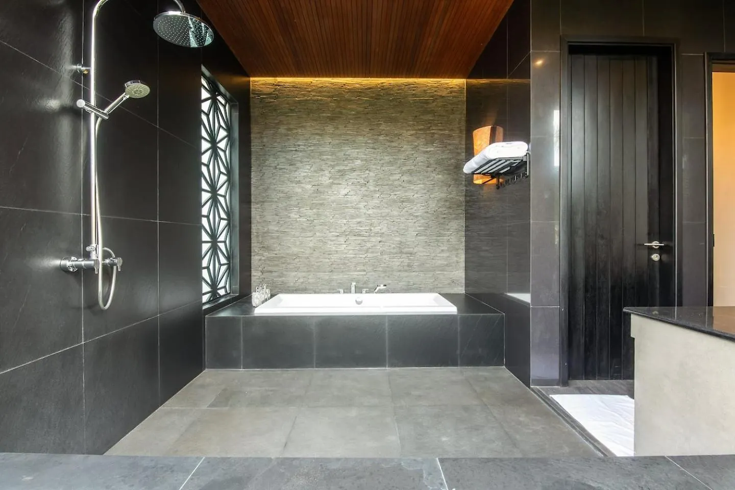 Exquisite 5Br Villa Premier Luxury In Seminyak 0*,